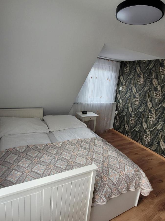Apartment Ferienwohnung Steigwaldweg 维尔茨堡 外观 照片
